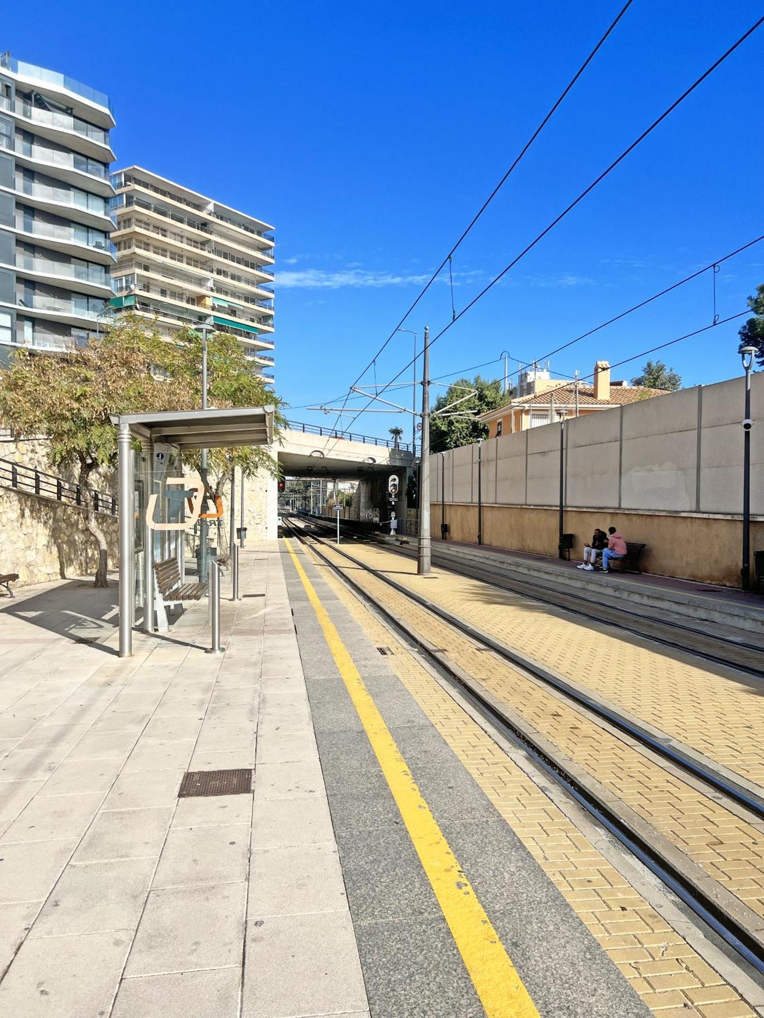 Appartamento A 100 Metros De La Playa. Parking Gratuito Privado Alicante Esterno foto
